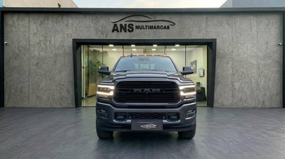 RAM 2500 6.7 I6 TURBO DIESEL NIGHT EDITION CD 4X4 AUTOMÁTICO RAM 2500 6.7 I6 TURBO DIESEL NIGHT EDITION CD 4X4 AUTOMÁTICO